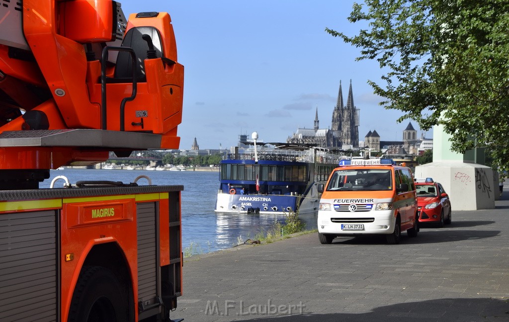 Schiff 1 Koeln in Hoehe der Koelner Zoobruecke P100.JPG - Miklos Laubert